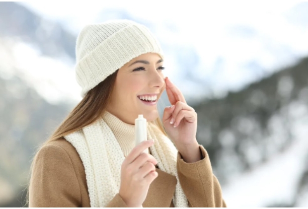 5 Reasons Why You Need to Use Sunscreen in Winters